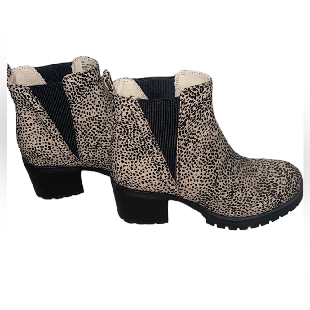 MIA | Cheetah Block Heel Closed Toe Slip On Booties/Boots | NEW!! 🤎🖤 - Picture 9 of 10